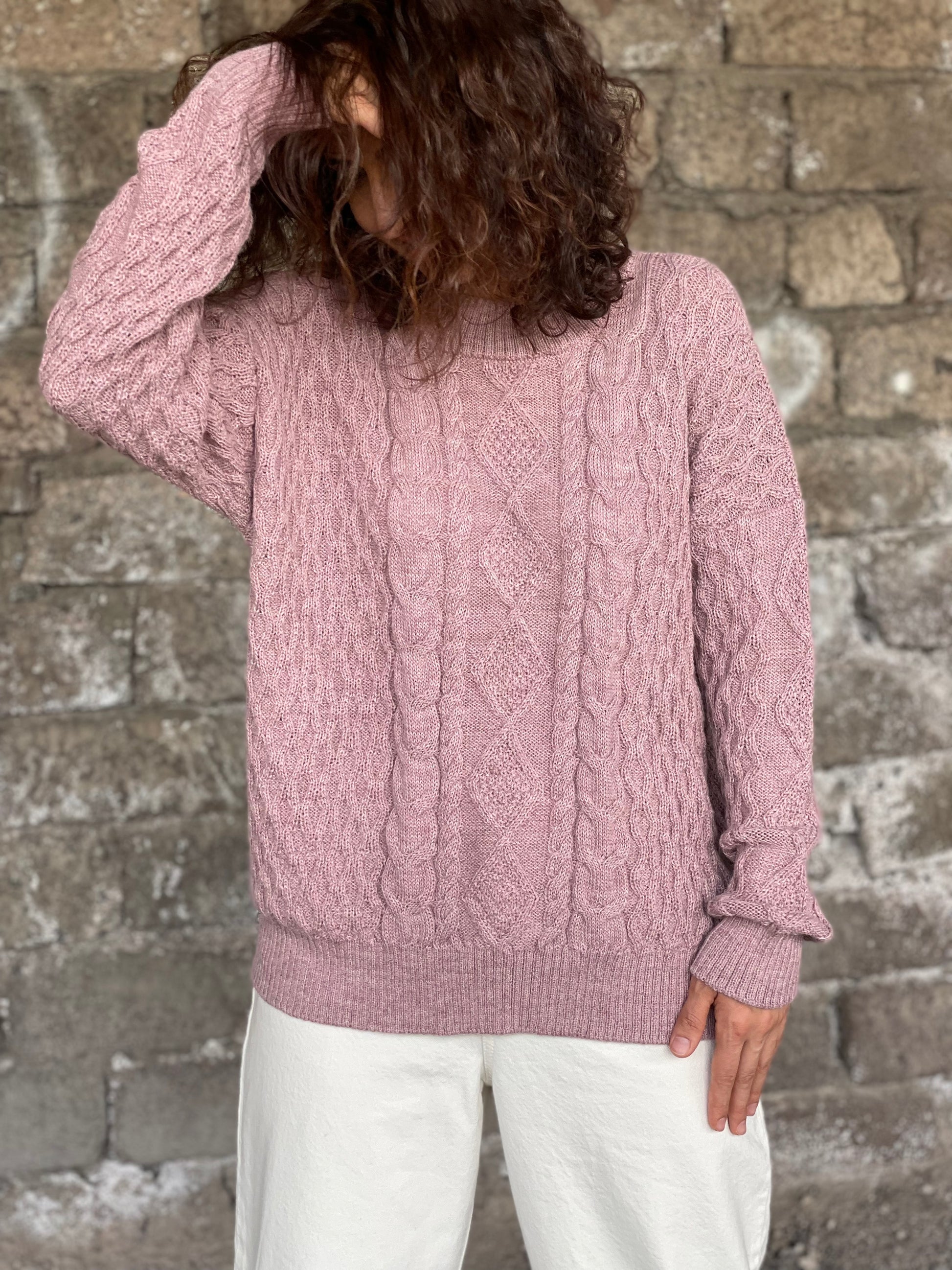 Alpaca Wool Sweater in pink color for women