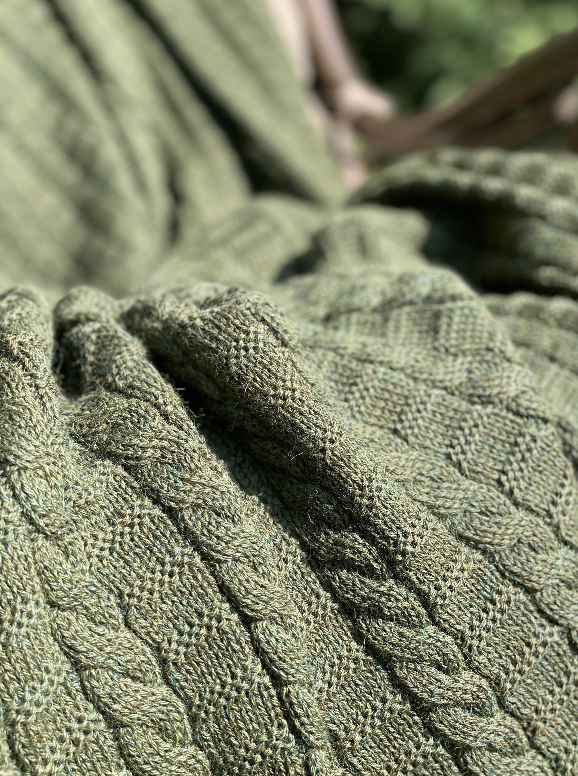 Cable Knitted Alpaca Blanket Throw in Green Color