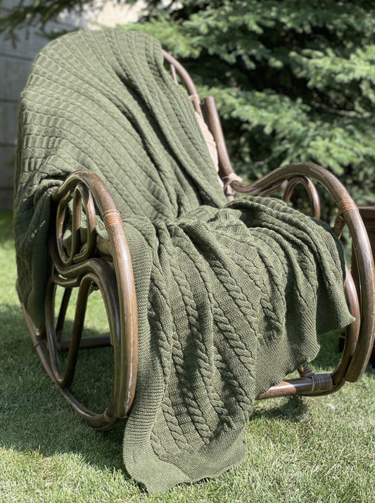 Cable Knitted Alpaca Blanket Throw in Green Color