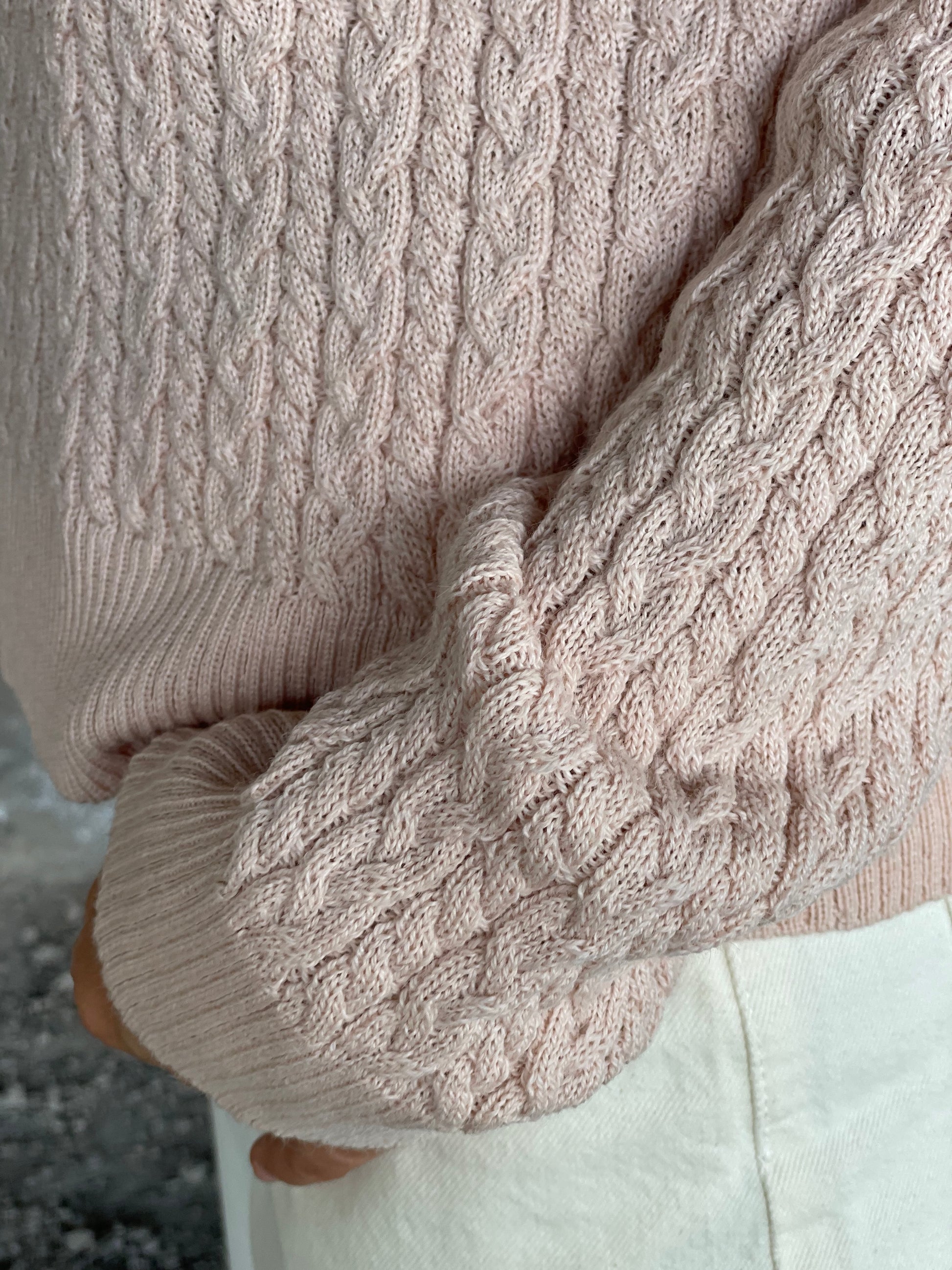 Cable Knitted Alpaca Wool Sweater in pink color