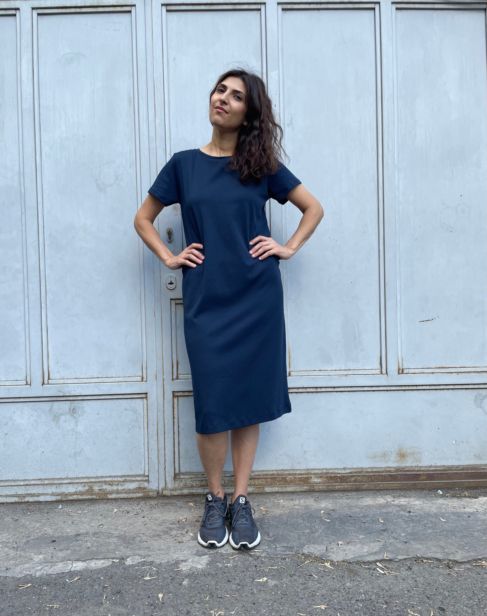 Cotton jersey straight dress in blue color