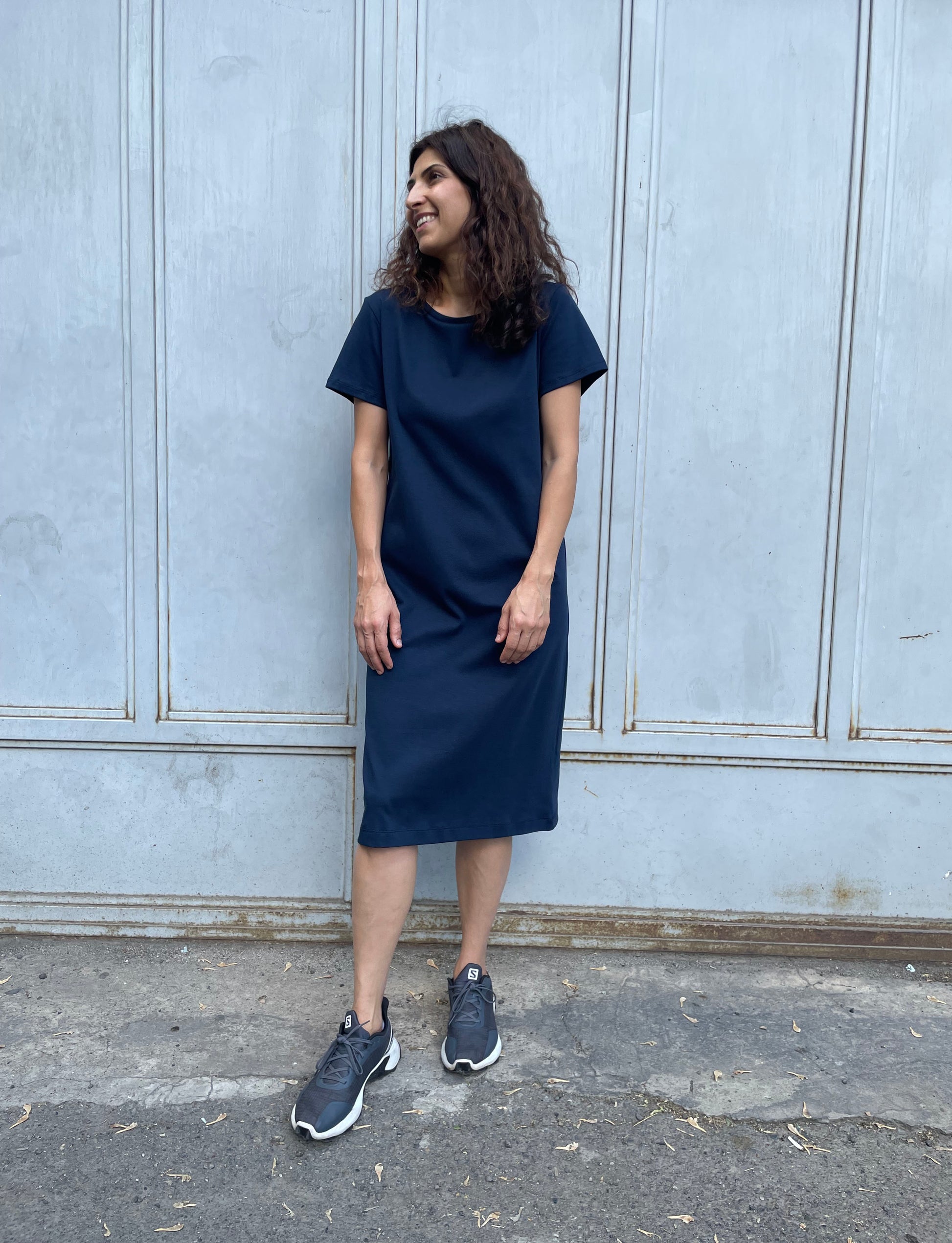 Cotton jersey straight dress in blue color