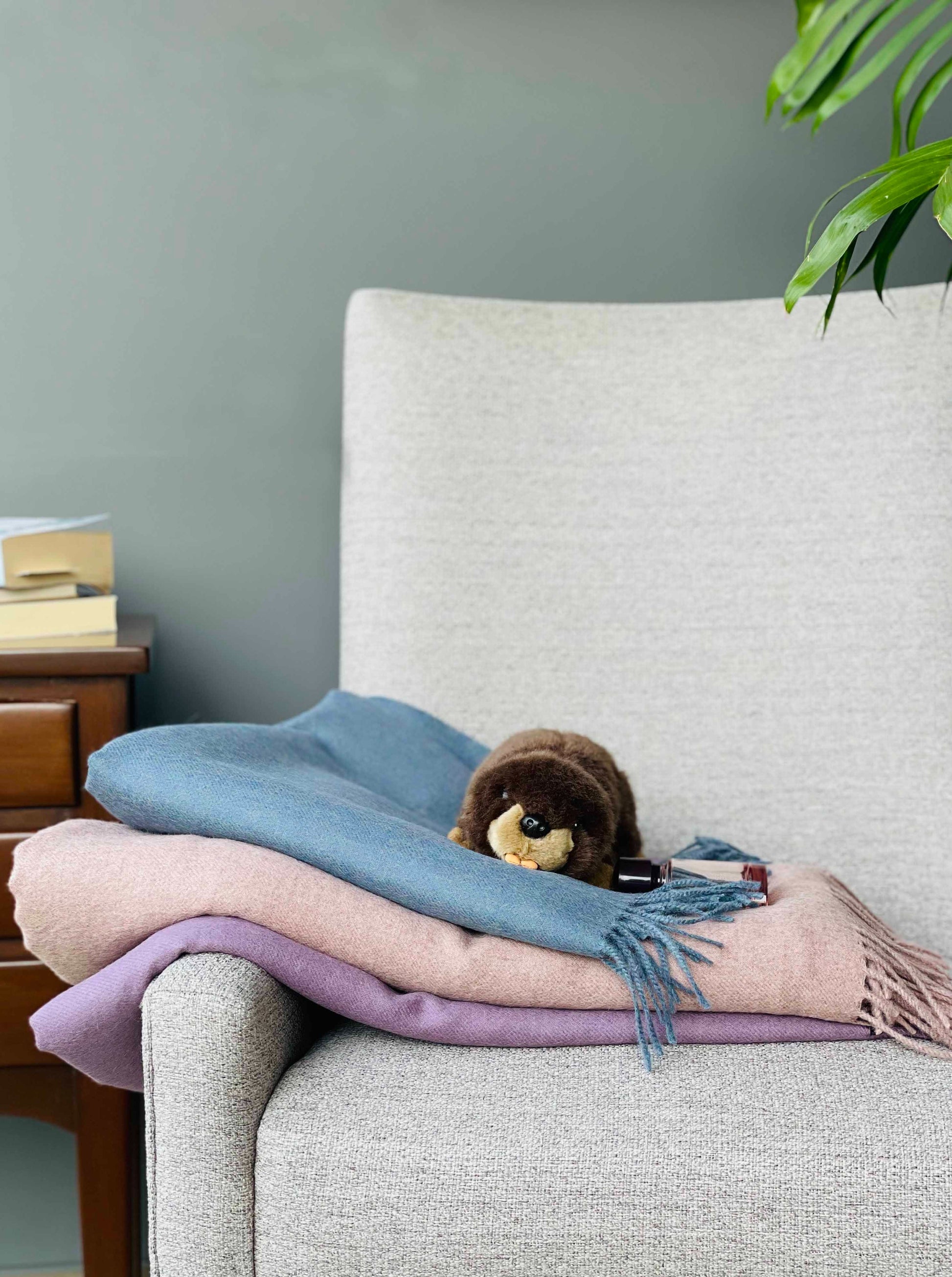 Blanket from alpaca wool in blue pink violet colors