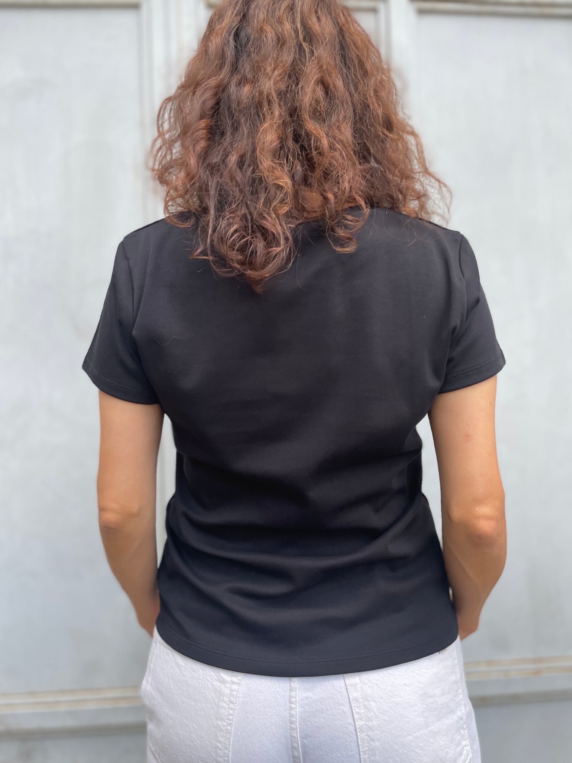 Women cotton t-shirt in black color