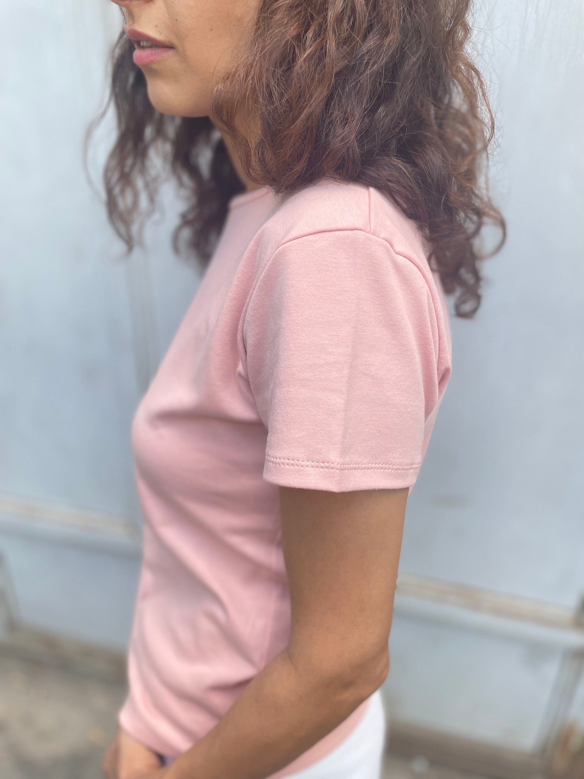 Women cotton t-shirt in pink color
